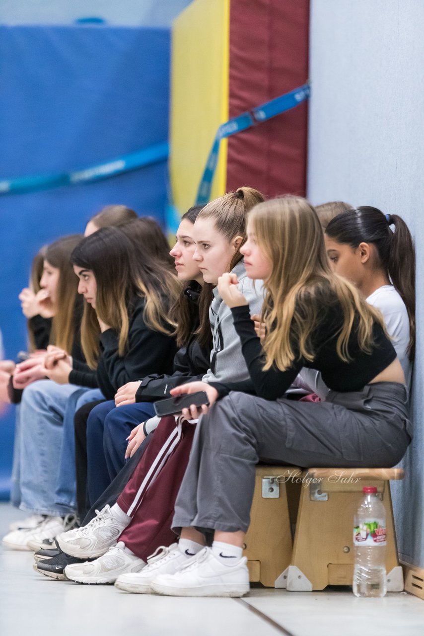 Bild 212 - wBJ Futsalmeisterschaft Runde 1